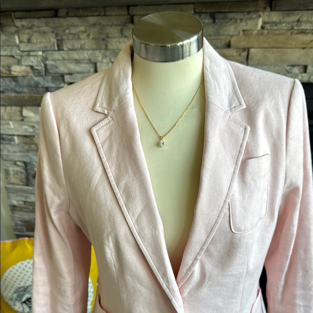 Banana Republic Pink Tailored Blazer with Notched Lapels - Picture 4 of 13